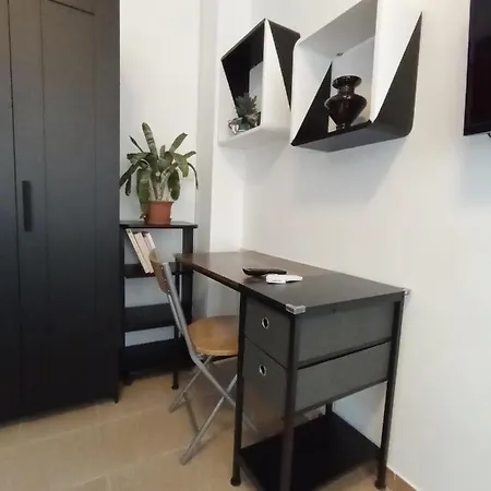 Affittacamere Cariddi * Ρίμινι